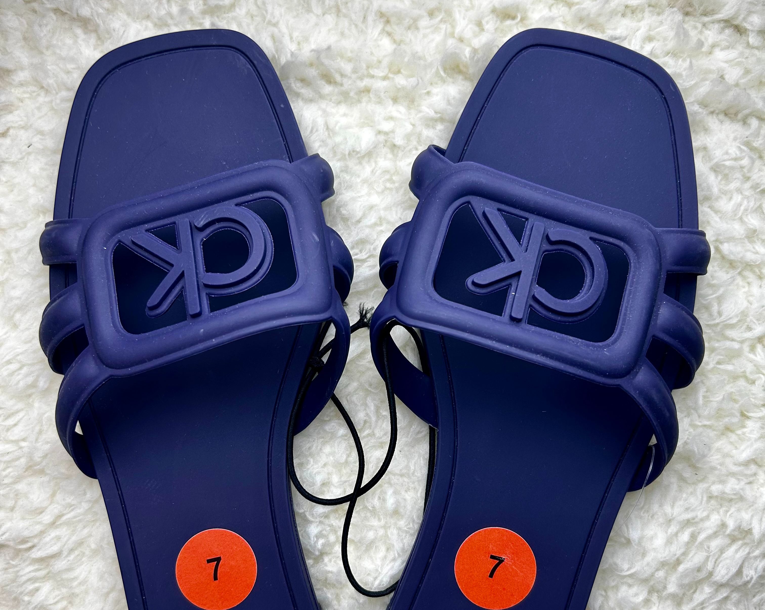 Sandalias T:7 y T:8 CK