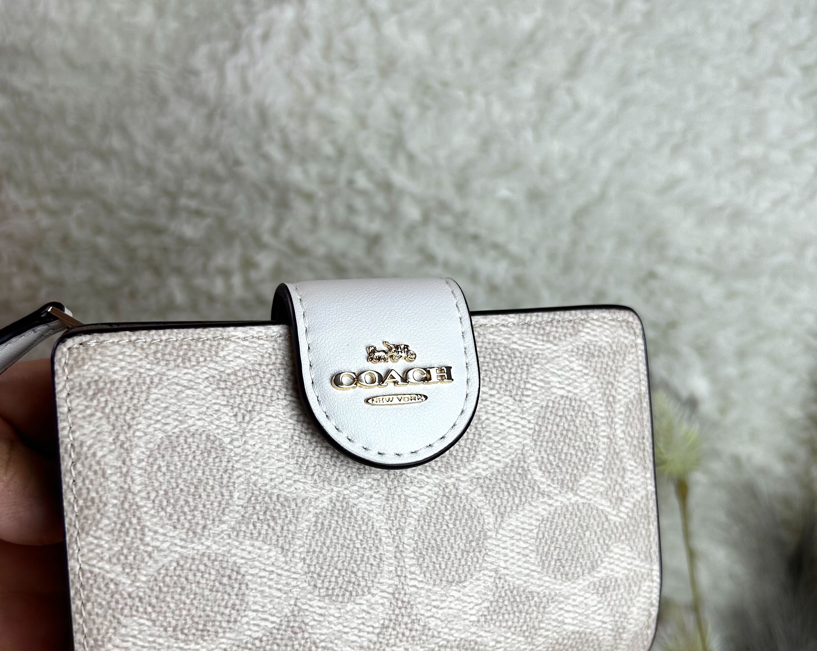 Coach Signature Blanca