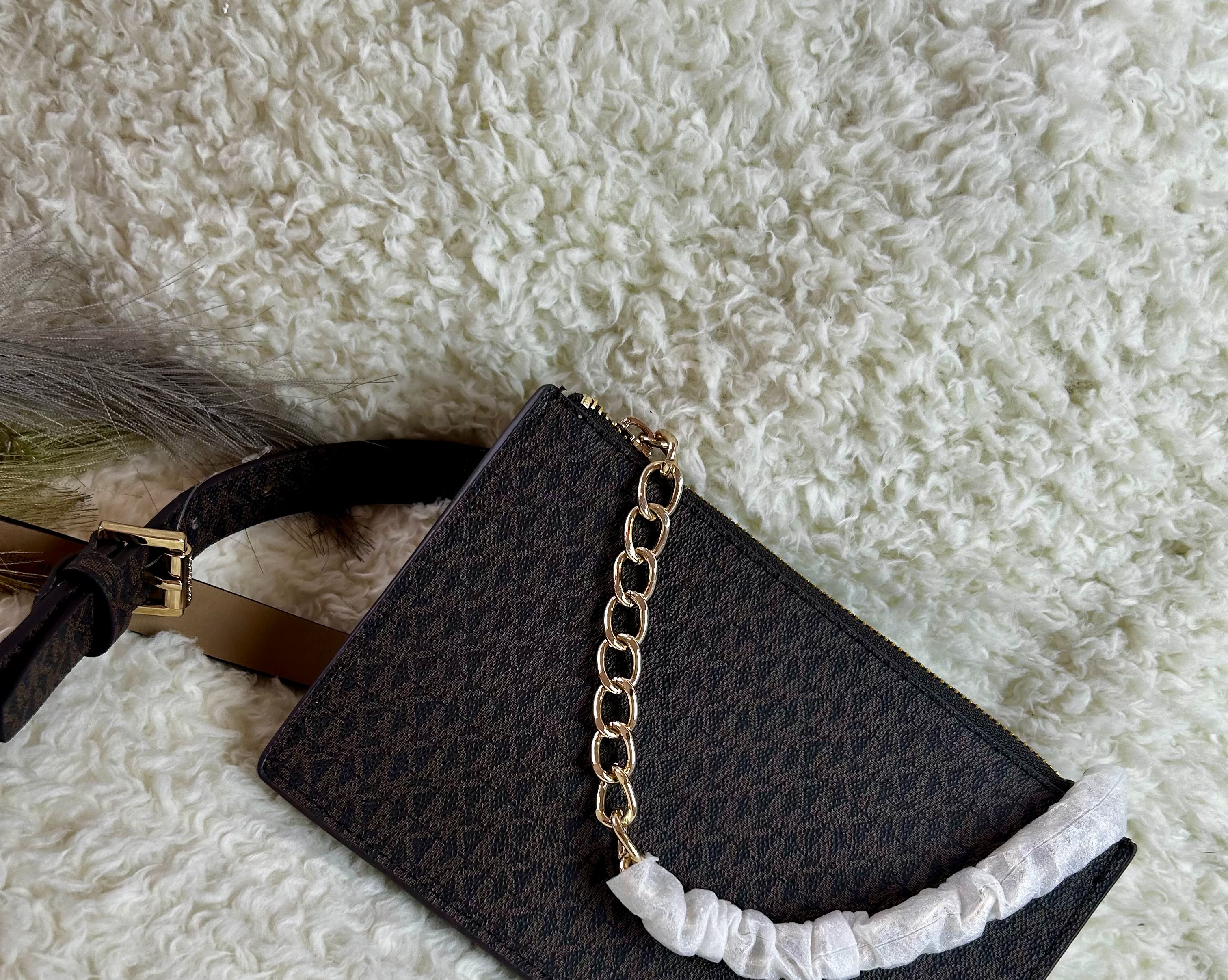 Riñonera Michael Kors