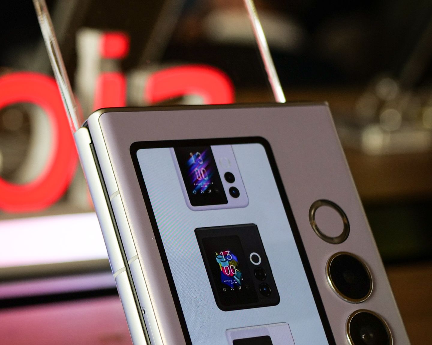 ZTE nubia Flip 2